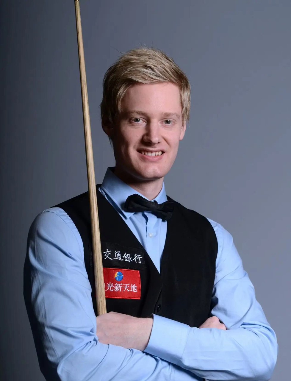 特别是在比 特别是在比